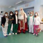 Este año los Reyes Magos por motivo del COVID no han podido desplazarse al Hospital Universitario de Jerez y han pedido a los profesionales y personas vinculadas que se encarguen